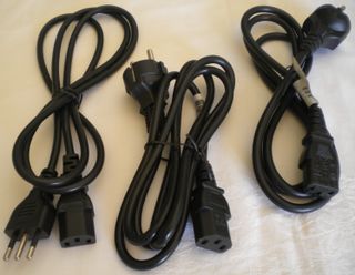 ALIMENTATORI 220V-USB e 220V-5V+CAVI USB E 220V