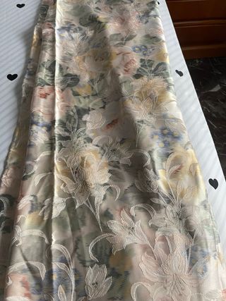 Cortinas y colcha satén adamascada. 150x260 cada h