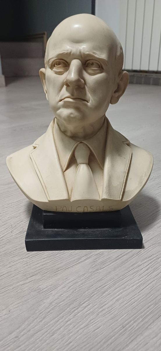 Busto Pau Casals - Escultura