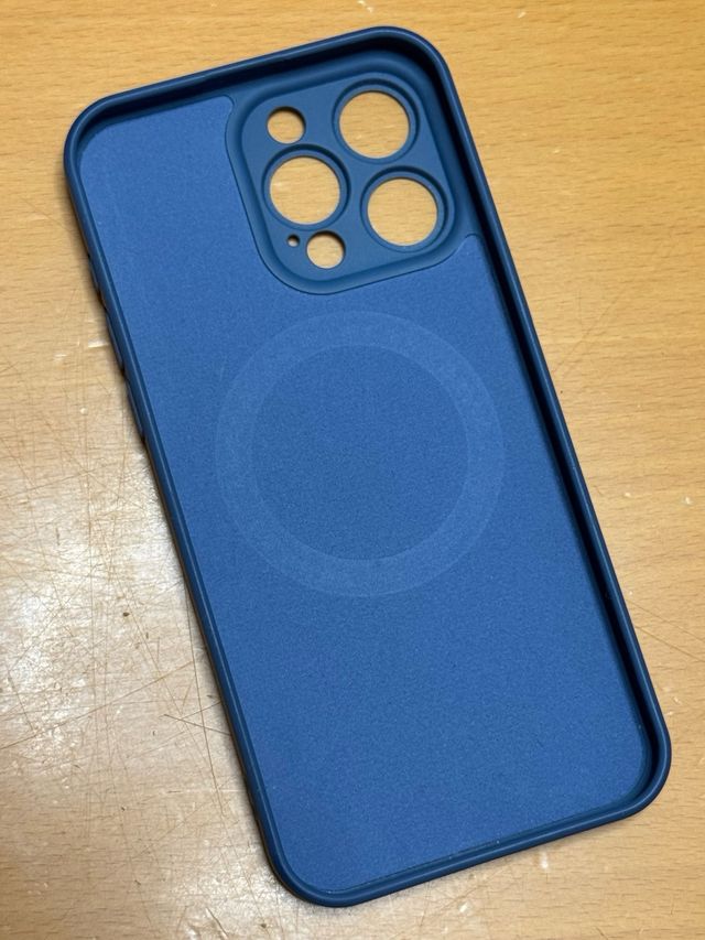 Custodia silicone iPhone 15 Pro Max