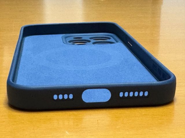 Custodia silicone iPhone 15 Pro Max