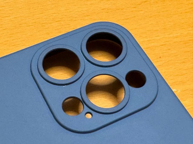 Custodia silicone iPhone 15 Pro Max