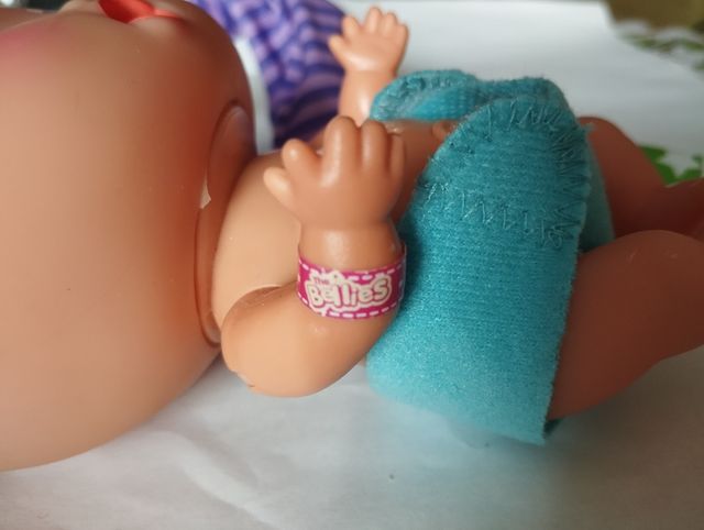 Muñeco Bellies Sleepy Guzzz edición limitada