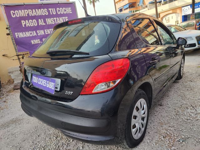 Peugeot 207 2012