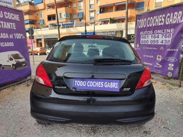 Peugeot 207 2012