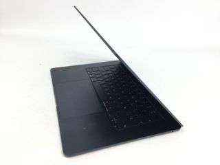 portatil apple apple macbook air m3 8-core 4.0 15 (10gpu) (2024) (a3114)