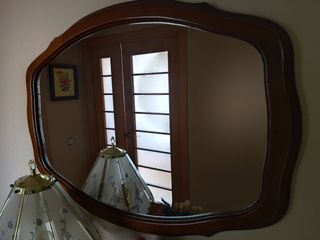 Espejo madera marrón antiguo