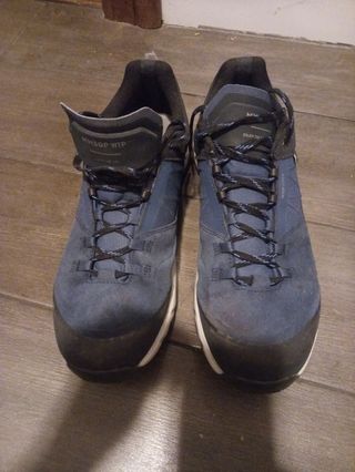 Zapatillas Quechua trekking azules