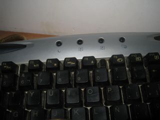 Teclado Millenium 9110 – PS/2 – funcional