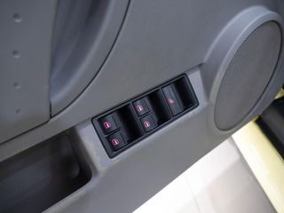 VOLKSWAGEN Beetle BEETLE 1.9 TDI Cabrio