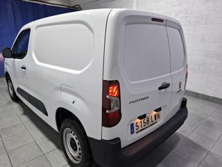 PEUGEOT Partner Pro Standard 600kg BlueHDi 73kW