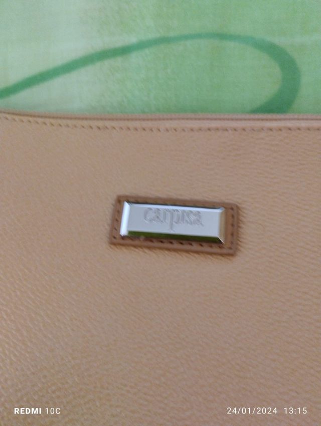 Borsetta ascellare Carpisa beige