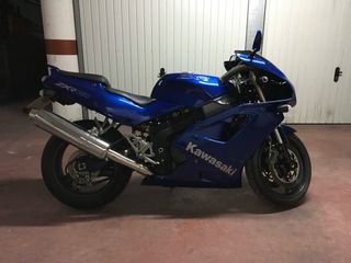 Kawasaki ZXR 750cc - Azul