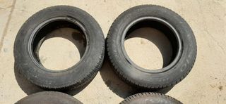 2 Ruedas 165/70 R13 usadas
