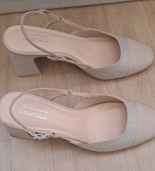 Zapatos tacón color crema