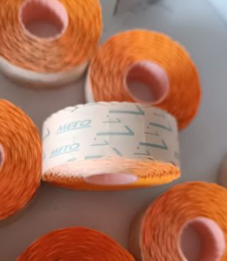 Rollos de etiquetas Precio Meto Fluo 26 x 16 mm.