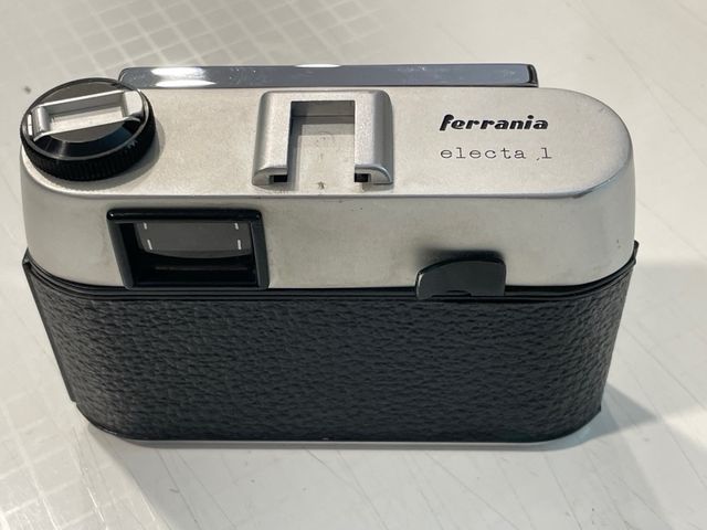 Macchina fotografica Ferrania Electa 1 vintage 