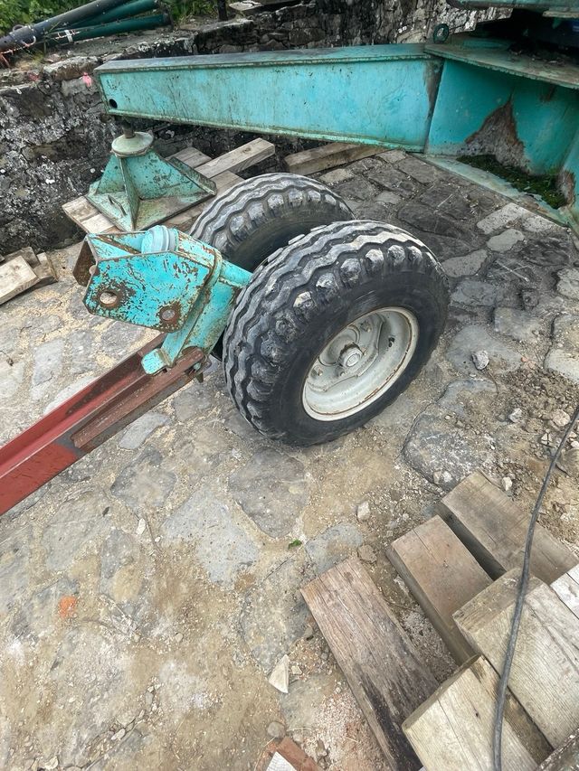 Grúa automontante cattaneo 16x16 usada - ocasión