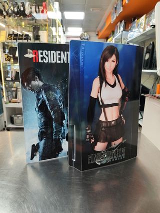 Carcasas PS5, Resident Evil 2 & FFVII Remake