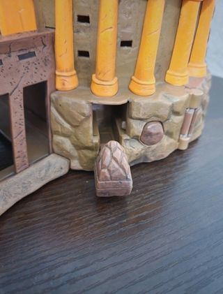 LAST PRICE Fortezza Gormiti Tempio della Roccia