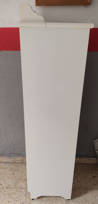 Mueble baño blanco con cristal