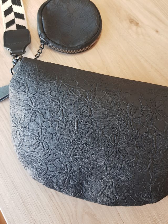 Bolso bandolera negro - riñonera