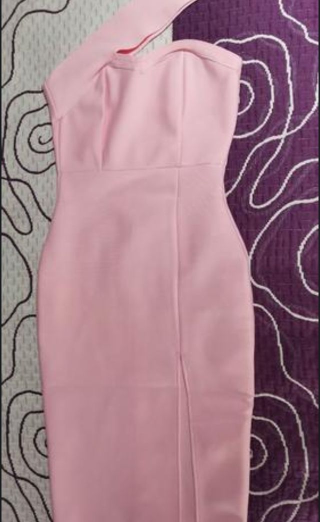 Vestido de vendaje de un hombro