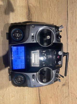 Emisora graupner hott mx-16