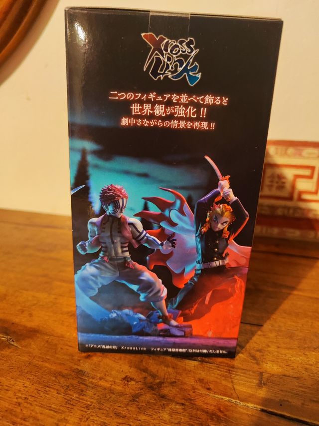 Figura Rengoku Demon Slayer Xross Link Sega