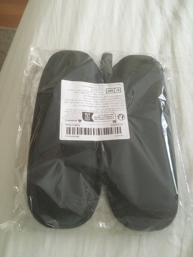 Estuche Portacubiertos Gris y Negro