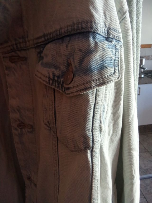 Cazadora vaquera Pull&Bear XL