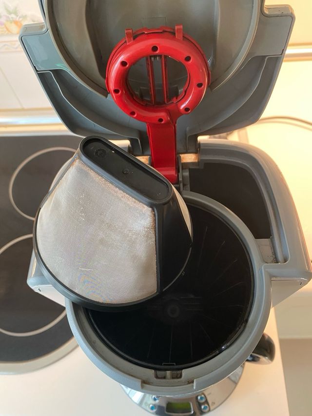 Cafetera Russell Hobbs 1.25L