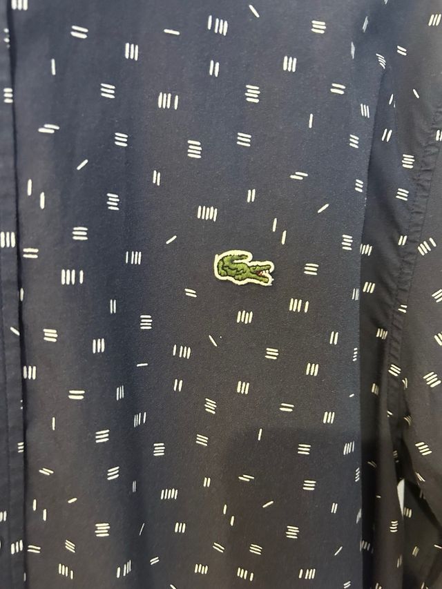 Camisa Lacoste azul estampada