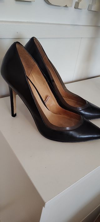Tacones negros Zara - Piel