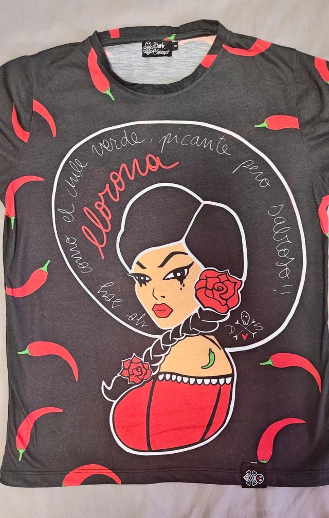 Camiseta Dark Sheeps llorona