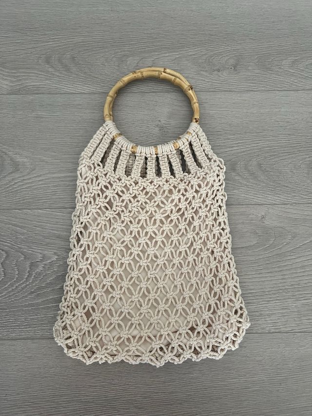 Bolso de mano de crochet