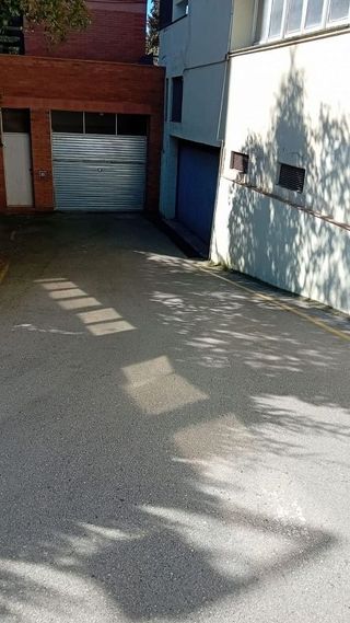 Garaje en venta en Molins de Rei