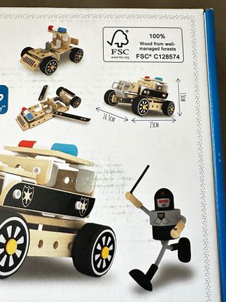 Ambulancia madera 55 piezas Carrefour