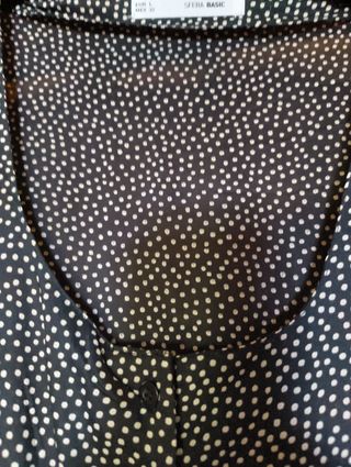 Blusa Sfera lunares L - negra y blanca