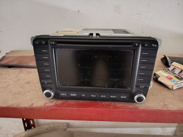 Radio VW Golf -  per Ricambi.