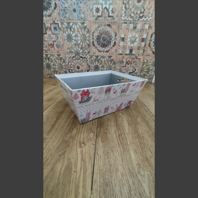 Cesta Navidad: Blanca y Gris