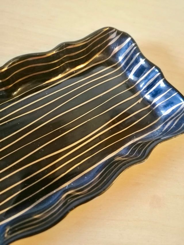 Bandeja cerámica Castro Sargadelos. Sello Dolmen