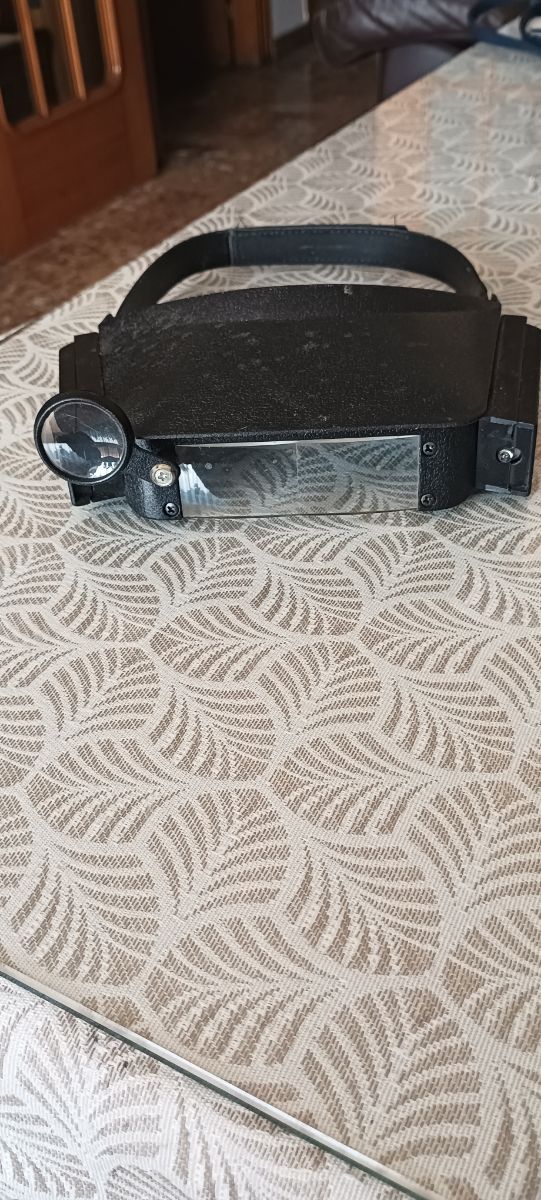 Lentes de aumento con luz LED