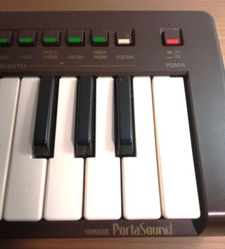 Teclado Vintage Yamaha PortaSound PS3