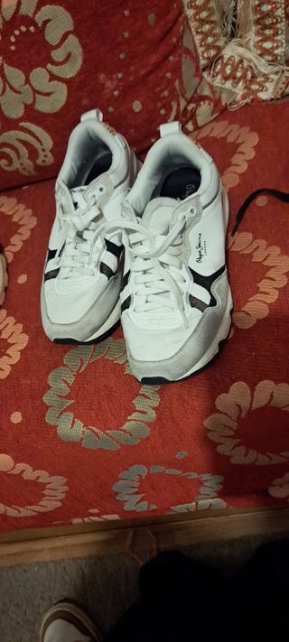 Tres pares de Botas cuero mujer negras talla 39