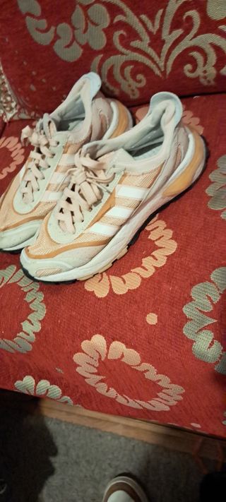 Tres pares de Botas cuero mujer negras talla 39