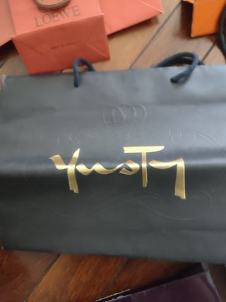 12 Bolsas Lujo: Loewe, Carolina Herrera...