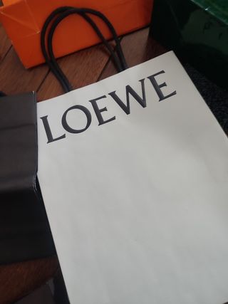 12 Bolsas Lujo: Loewe, Carolina Herrera...