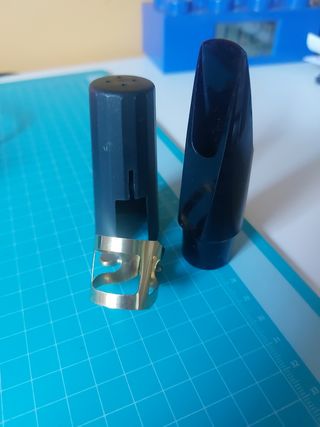 Boquilla Saxo Alto + estuche i braçadera