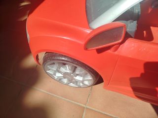 Coche eléctrico infantil Audi R8
